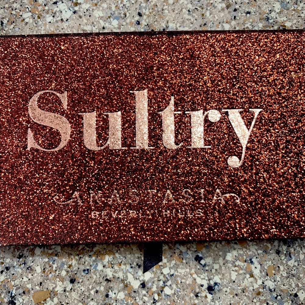 Anastasia Beverly Hills Sultry Palette